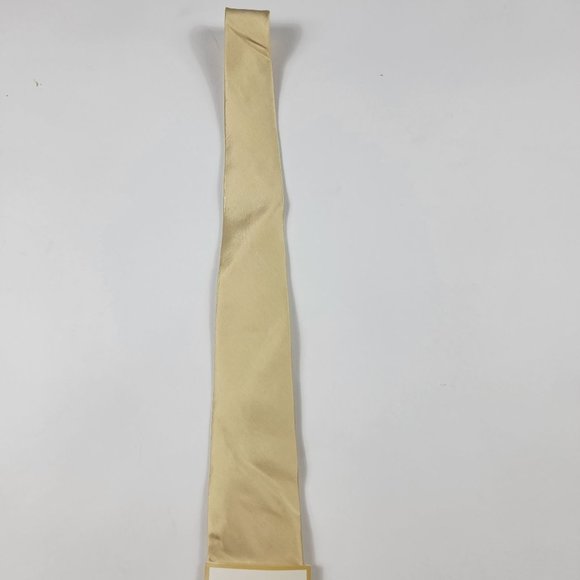 Michael Kors Mens Solid Beige Formal Tie 100% Silk - Picture 3 of 10